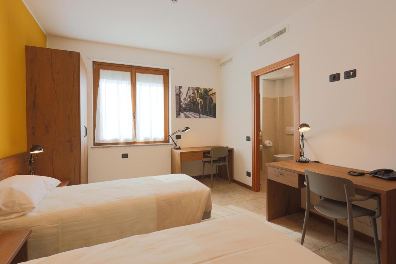 Corte Milano Rozzano Luaran gambar