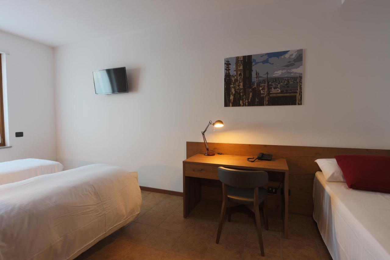 Corte Milano Rozzano Luaran gambar