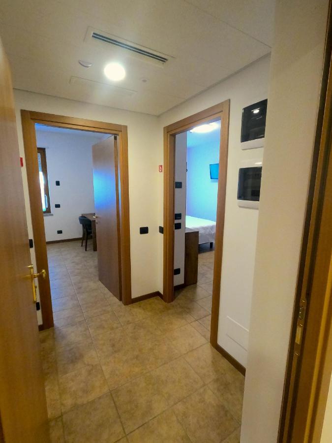 Corte Milano Rozzano Luaran gambar