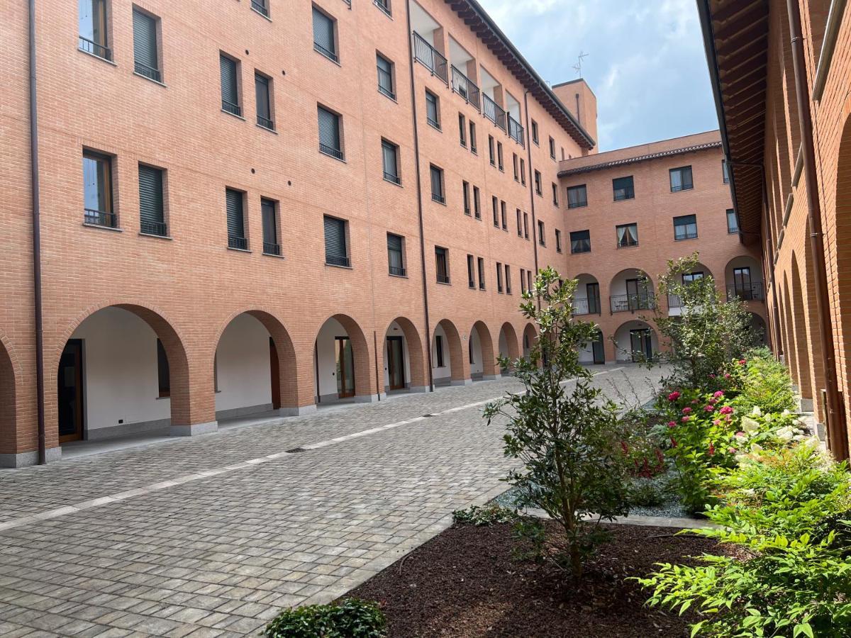Corte Milano Rozzano Luaran gambar